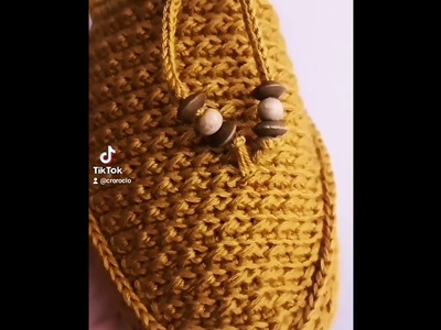 Mocazin tejido a crochet