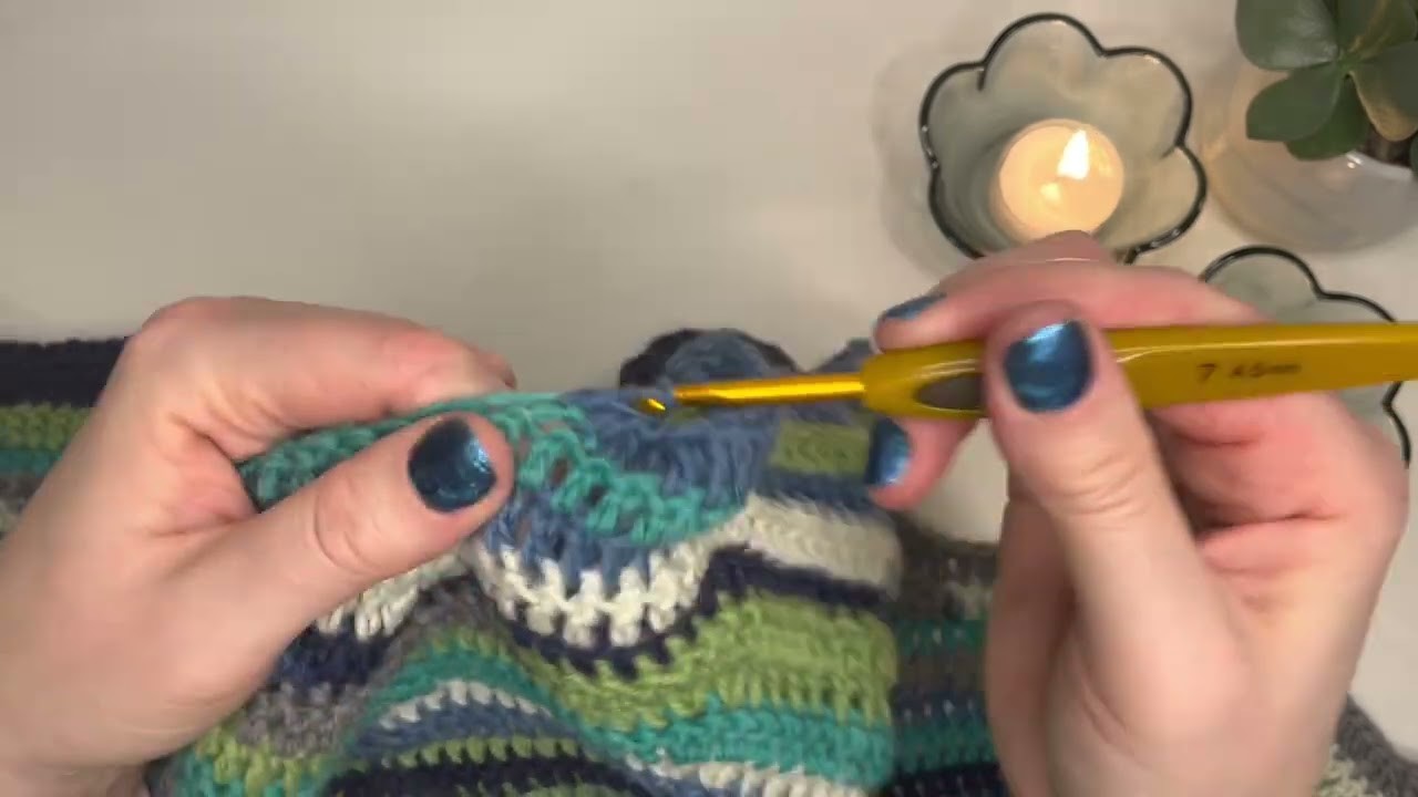 Crochet zigzag blanket