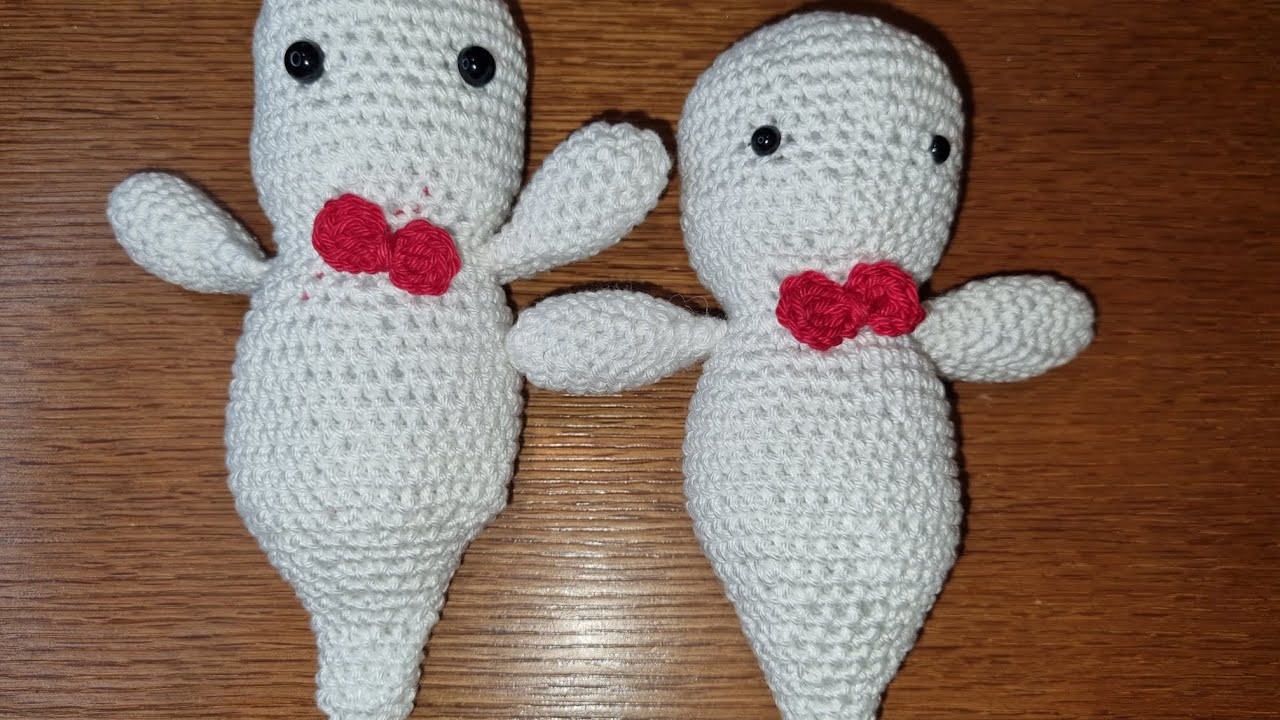 Doudou, amigurumi fantôme au crochet