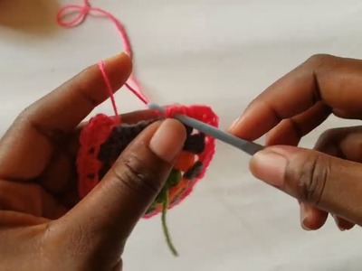 Crochet a granny square headband. Sam Jossia