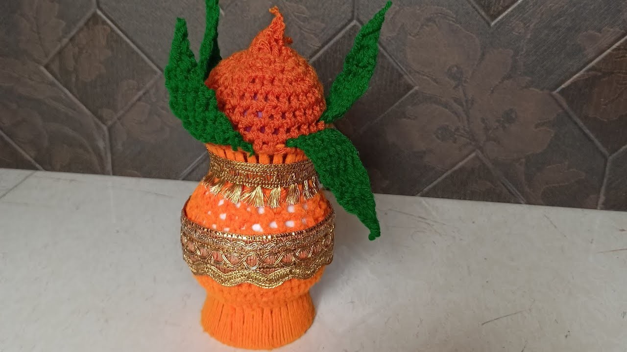 Crochet kalash