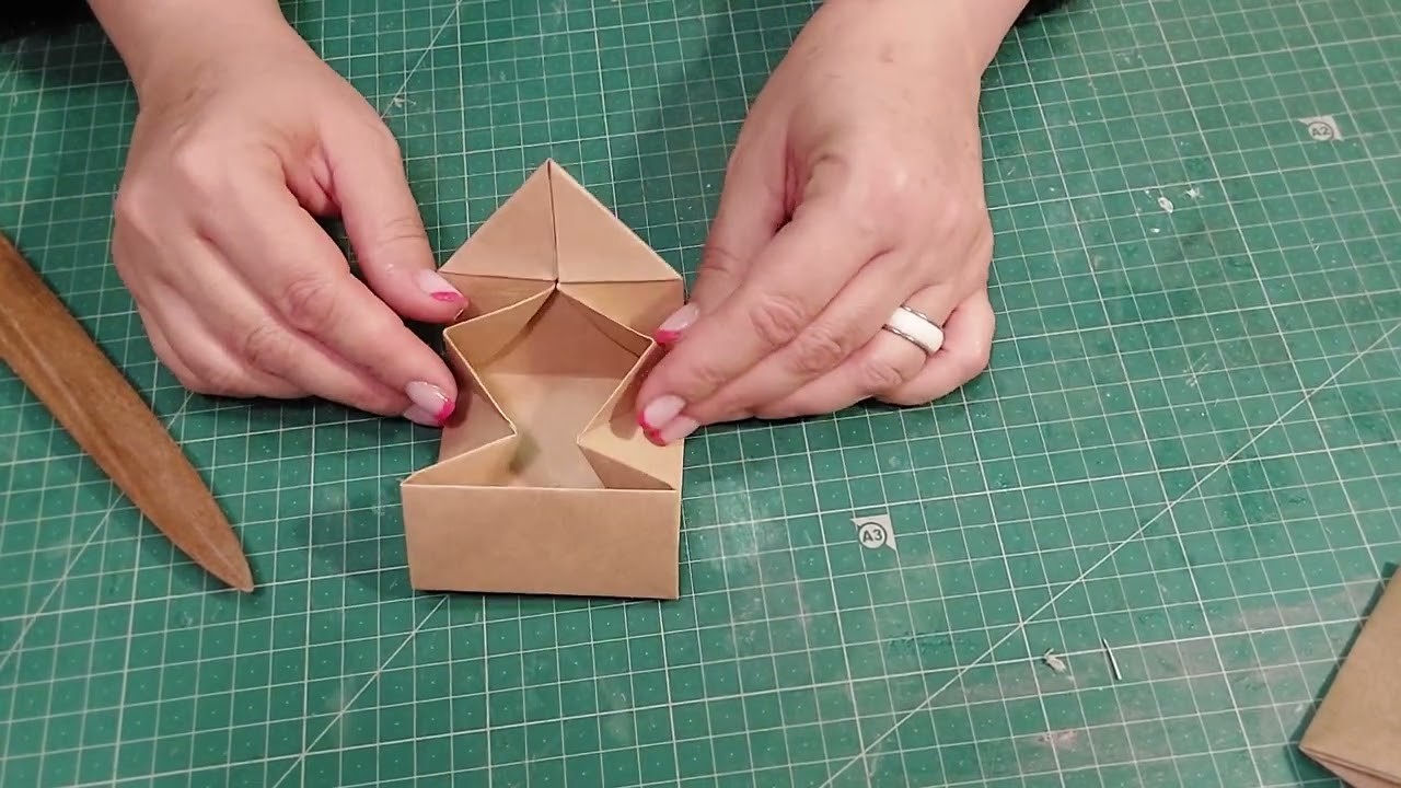 Tuto du zhen Xian Bao (livret réalisé en papier avec pliage en origami)