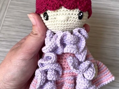 Vente petite poupée réalisé au crochet