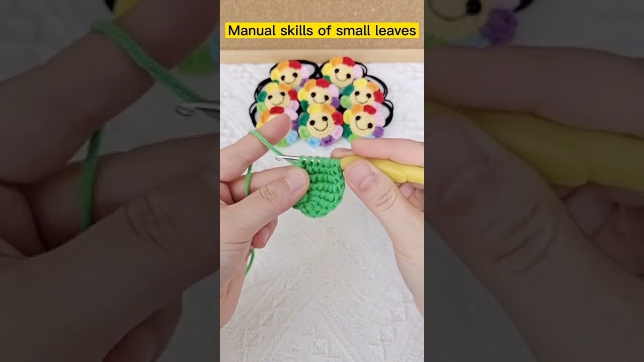 Manual skills of small leaves #handmade#crochet#knitting#手作り#핸드메이드#Hechoamano#Fattoamano#งานฝีมือ
