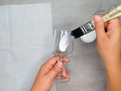 ☘ DIY déco maison facile ! Idée de décoration pour un verre. Comment redécorer un verre ☘