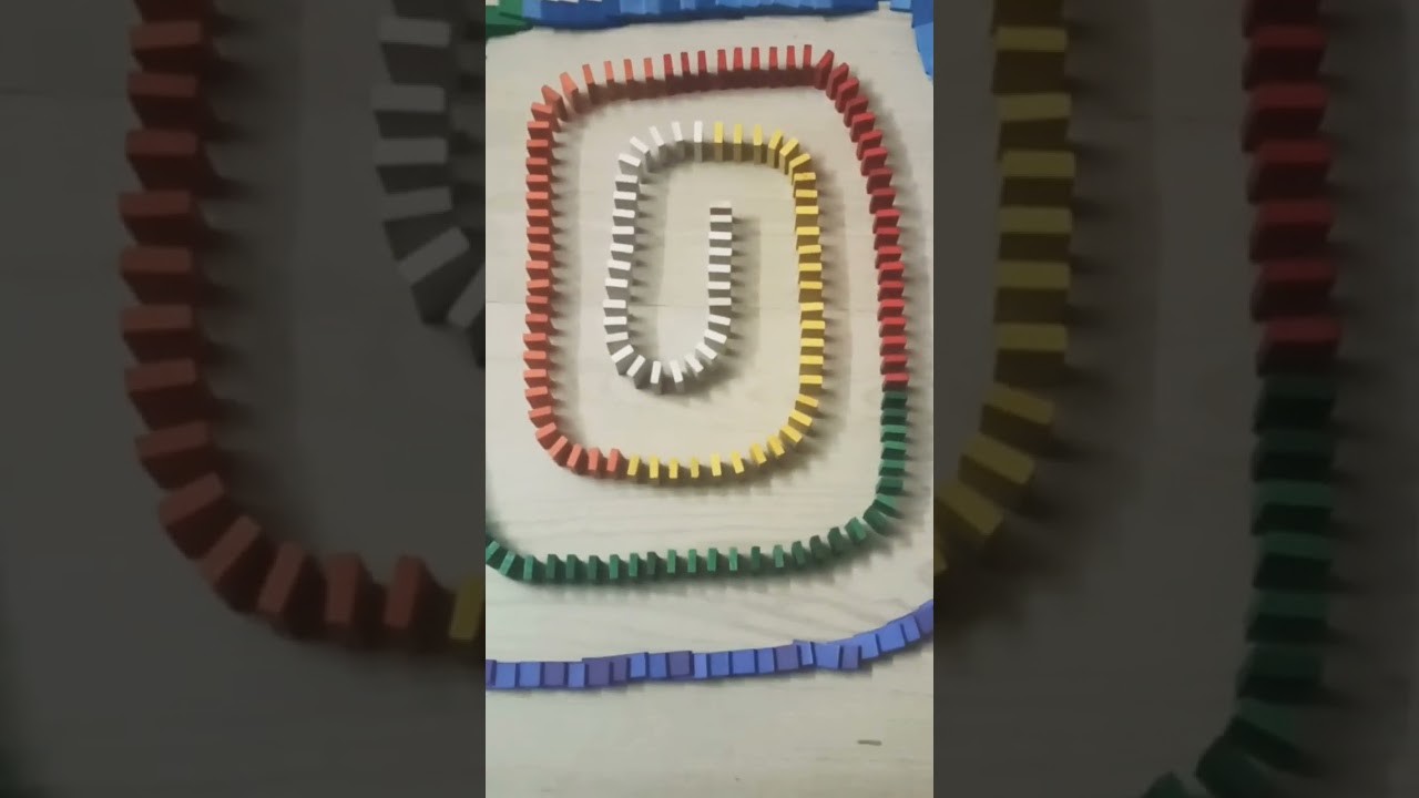 Domino spiral