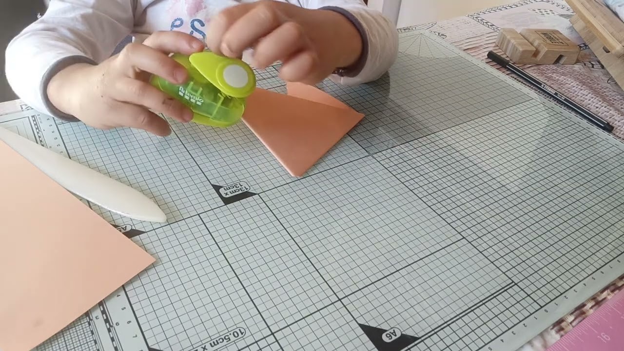 Alice fait le tuto d'un renard en origami