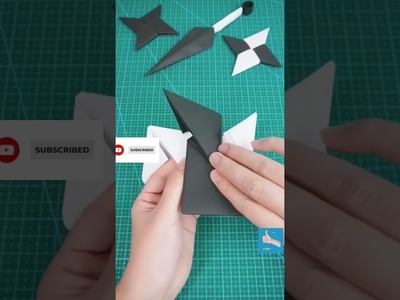 Un shuriken en papier origami