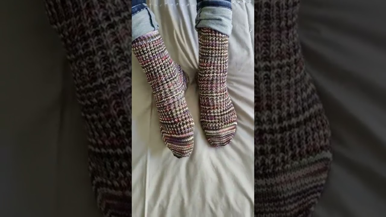 Les chaussettes "Dimanche cosy" modifiées ✨