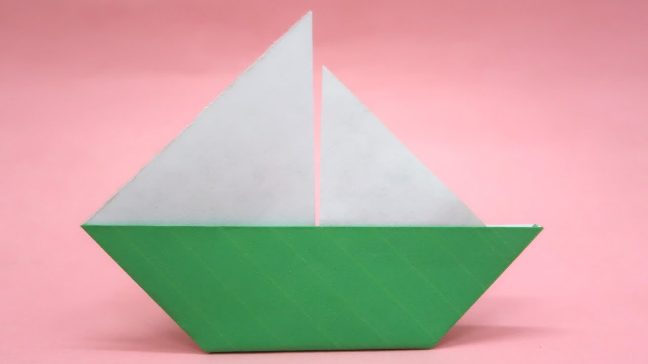 Comment faire un bateau voilier en papier - Origami Facile TUTO