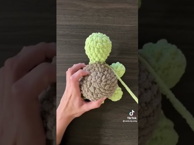 Crochet turtle