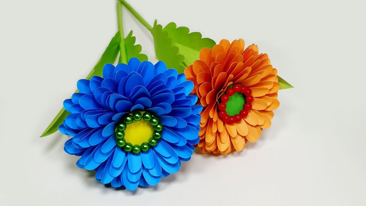 Comment faire une fleur en papier - TUTO origami